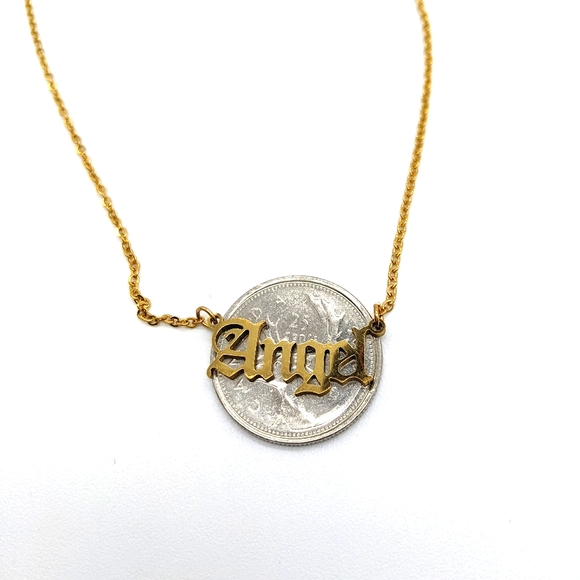 "ANGEL" GOLD NECKLACE ON CHAIN ๐ - Picture 3 of 3